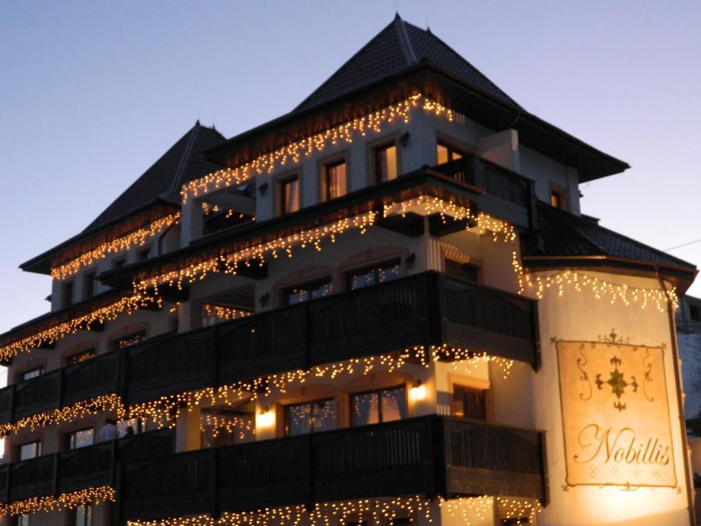 Nobillis - Carpathian Residence Peştera Kültér fotó
